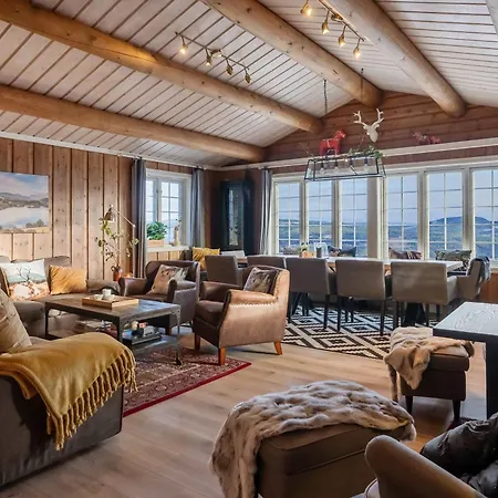 シャレー Th616- Large Ski-in Out In Trysilfjell For 14 Guests