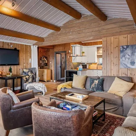 Th616 Ski-in/out | 6 Bedroom | Sauna
