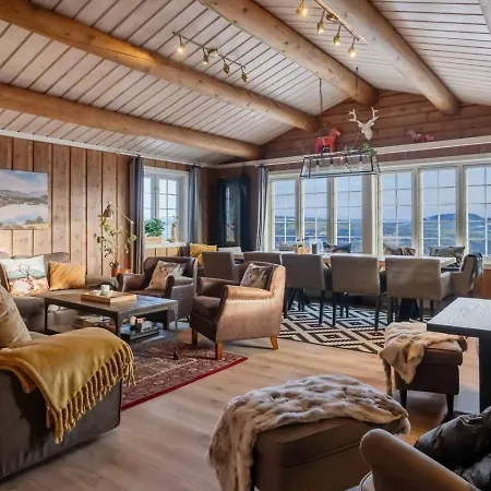 Th616 Ski-in/out | 6 Bedroom | Sauna Trysil