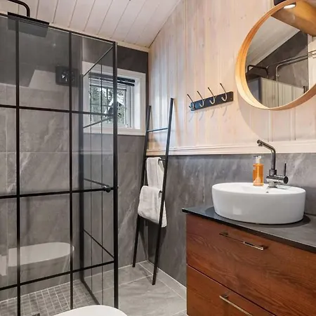 Dağ evi Th616 Ski-in/out | 6 Bedroom | Sauna *